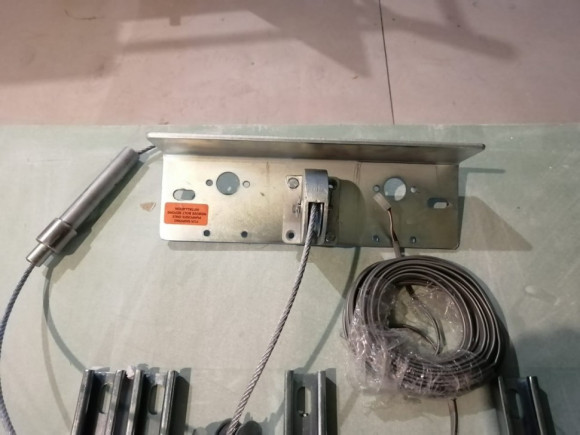 Лифт для люстры до 1134 кг Aladdin Light Lift ALL2500RM для дистанционной установки (трос до 36,6 м) Лифт для люстры до 1134 кг Aladdin Light Lift ALL2500RM для дистанционной установки (трос до 36,6 м)