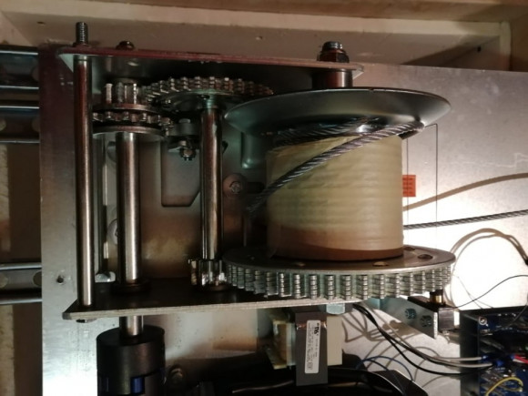 Лифт для люстры до 1134 кг Aladdin Light Lift ALL2500RM для дистанционной установки (трос до 36,6 м) Лифт для люстры до 1134 кг Aladdin Light Lift ALL2500RM для дистанционной установки (трос до 36,6 м)