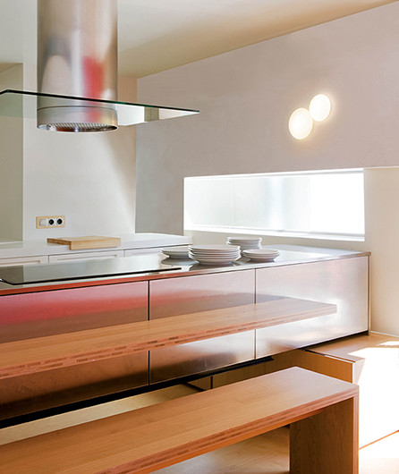 Настенный светильник Vibia Puck 5440  Настенный светильник Vibia Puck 5440