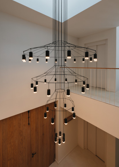 Подвесная люстра Vibia Wireflow chandelier 0374 Подвесная люстра Vibia Wireflow chandelier 0374