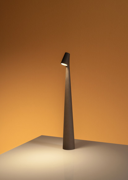 Настольная лампа Vibia Africa 5580