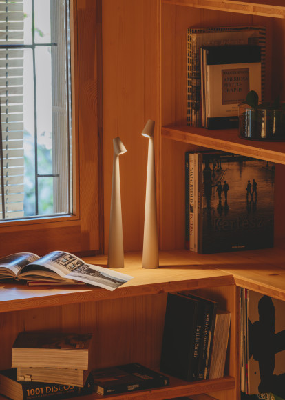 Настольная лампа Vibia Africa 5585