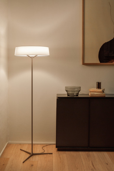 Торшер Vibia Dama 3230