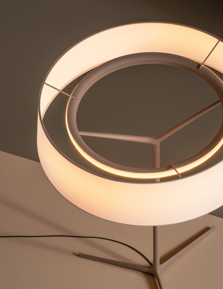 Настольная лампа Vibia Dama 3225