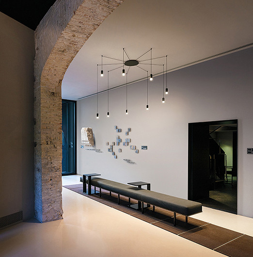 Подвесной светильник Vibia Wireflow free-form 0351 Подвесной светильник Vibia Wireflow free-form 0351