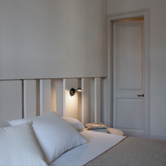Настенный светильник Vibia Pin 1675 Настенный светильник Vibia Pin 1675