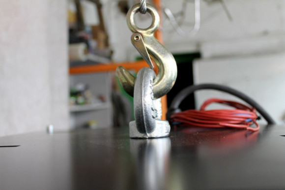 Крепление_Лифт для люстры до 2500 кг на крюк LIFTEL-PM высота подъема 12 м Крепление_Лифт для люстры до 2500 кг на крюк LIFTEL-PM высота подъема 12 м