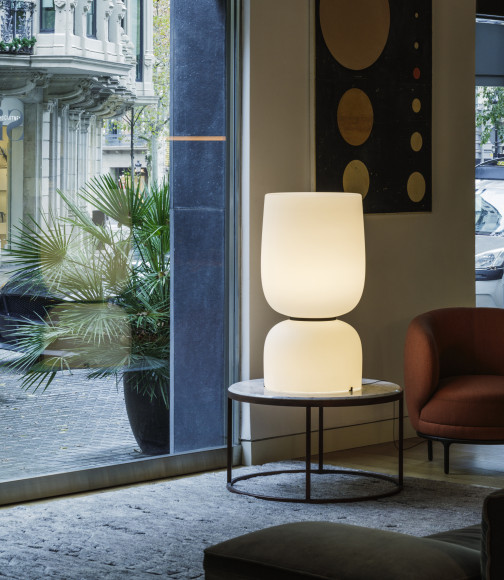 Настольная лампа Vibia Ghost 4970 Настольная лампа Vibia Ghost 4970